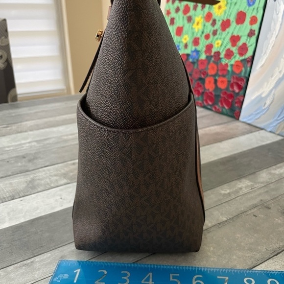 MICHAEL KORS woman’s Signature Canvas Large Tote Shoulder Bag Women Leather - Picture 4 of 10